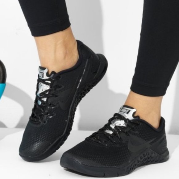 Nike Shoes - Women's Size 8.5 - Nike Metcon 4 Selfie Black Training Sneakers Shoes